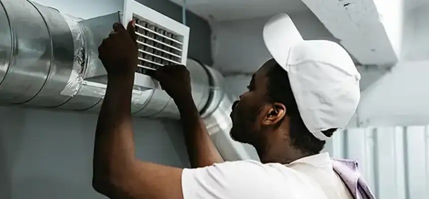 Our Licensed And Insured Cleaners in Boca Raton, FL